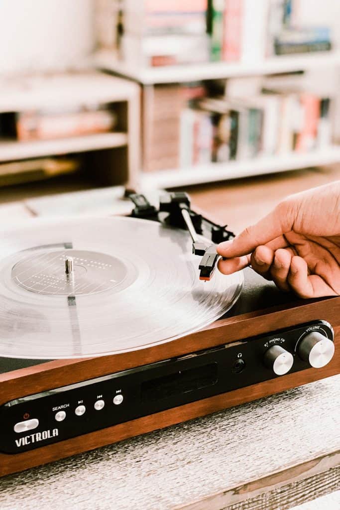 record player, Photo by Victrola Record Players on Unsplash