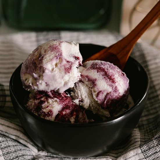 white chocolate ice cream with blueberry swirl from That Lemonade Life