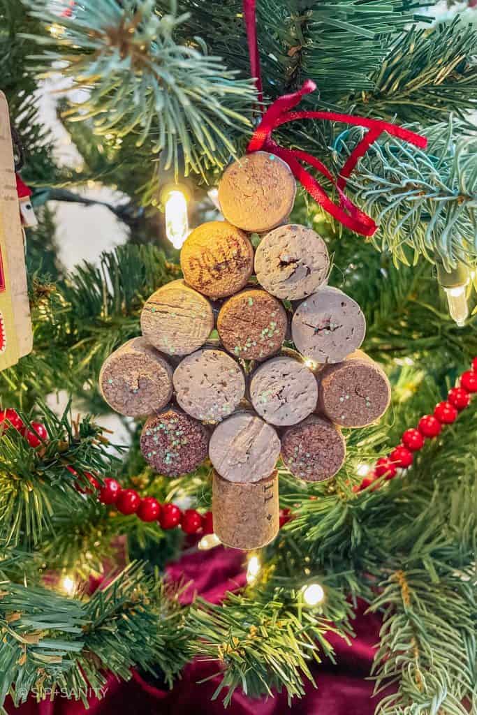 a hanging wine cork christmas tree ornament
